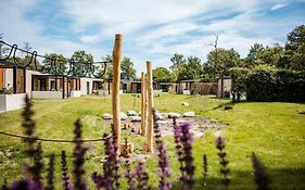 Recreatiewoning 'Dwergarend' op Gemoedelijk Vakantiepark